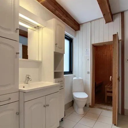 Semesterbostad Vendela - 2-5km From The Sea By Interhome