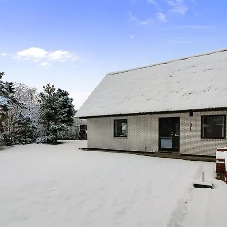 Semesterbostad Vendela - 2-5km From The Sea By Interhome *